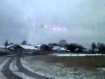 外星人频繁访问地球 西伯利亚又现UFO雪中漫步