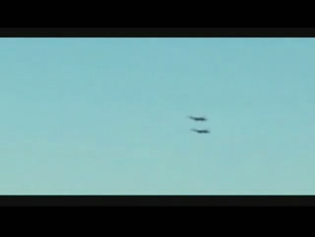 英国空军出动两架战斗机追赶UFO 