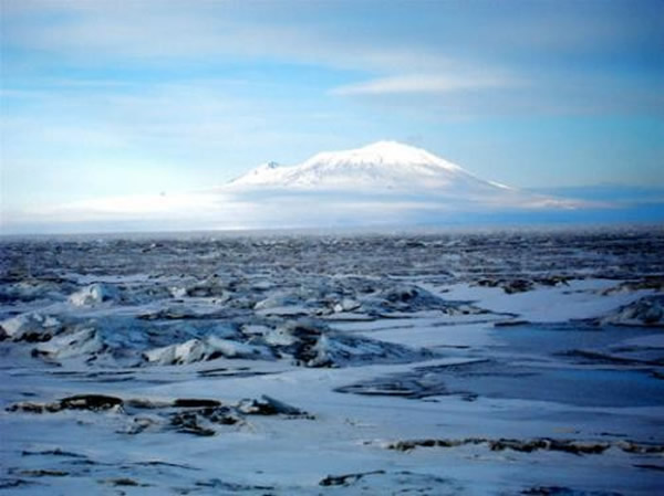 南极大陆去除厚厚冰层后的真实地貌，竟早在16世纪的地图上就已记载。