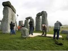 英国考古人员披露史前巨石阵的千年之谜