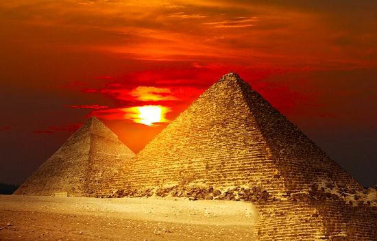 埃及金字塔的未解之谜 古老诅咒与闯入者的死亡