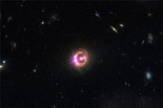 宇宙中最亮的天体竟然是黑洞！