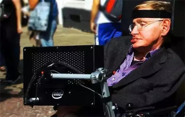 霍金的轮椅被装上了多少黑科技?