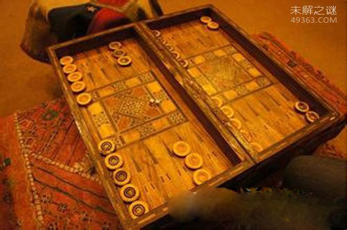 世纪魔术大骗局:土耳其行棋傀儡魔术的秘密