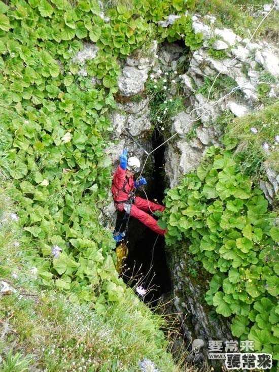 地球上最深的无底洞库鲁伯亚拉洞穴