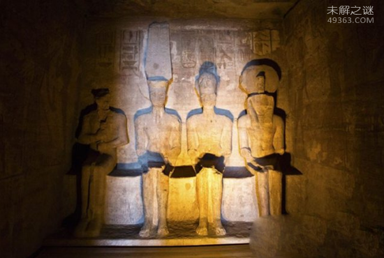 埃及第一神庙雕像群 阿布辛贝神庙奇观