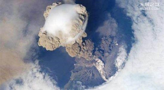 探秘全球十大海底火山，随时随刻都有可能喷发