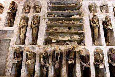 外国十大考古发现 德国出土青铜时代骸骨